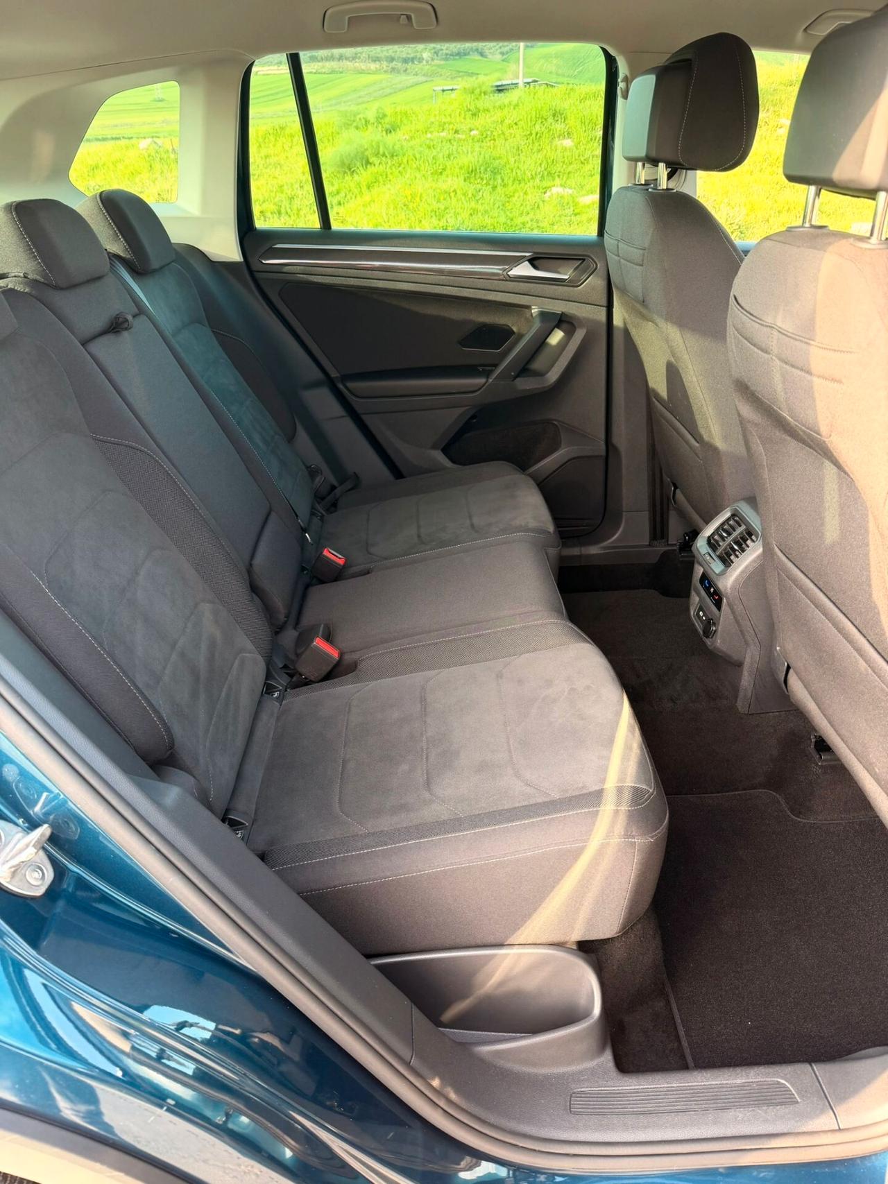 Volkswagen Tiguan 2.0 TDI 150 CV SCR DSG Elegance IVA ESPOSTA