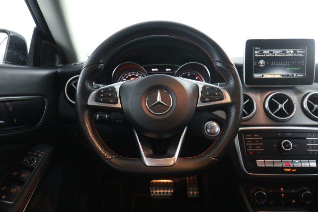 MERCEDES-BENZ CLA 200 CLA 200 d S.W. Aut. Premium/CLA 200 CDI S.W. Aut.