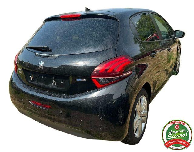 PEUGEOT 208 1° serie PureTech 82 5 porte Allure
