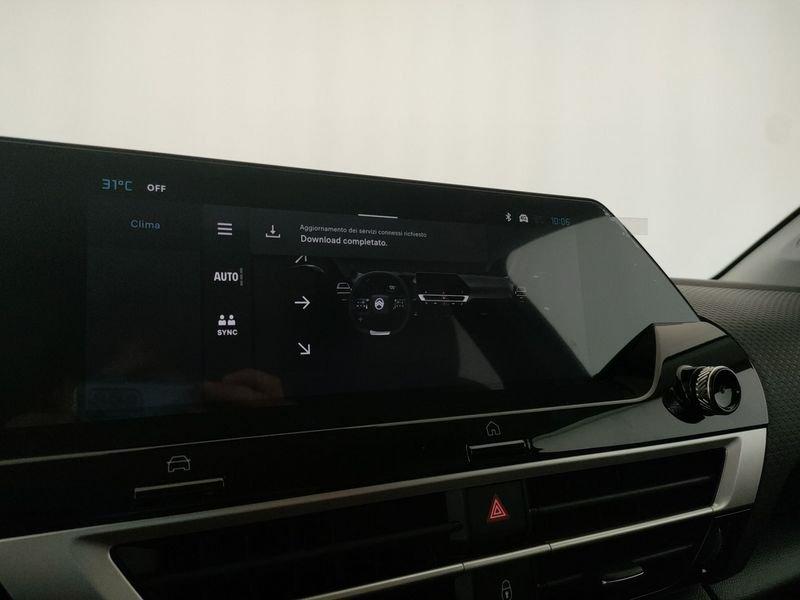Citroën C4 HYBRID 145 e-DCS6 - MAX