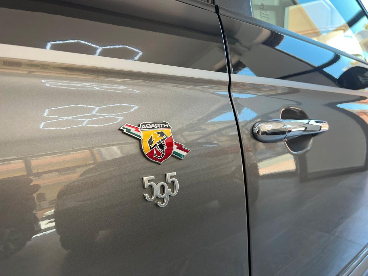 Abarth 595 1.4 Turbo T-Jet 160 CV Turismo