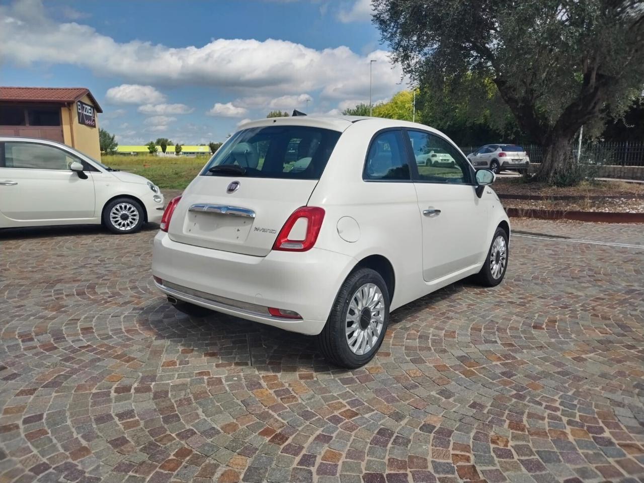 500 DOLCEVITA HYBRID