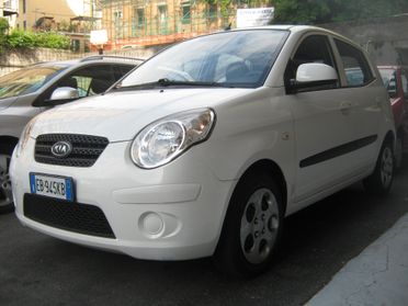 Kia Picanto 1.0 AUTOEMILIA
