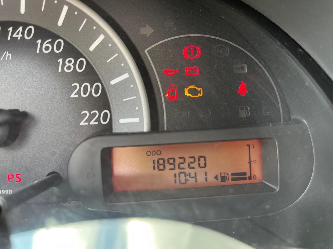 Nissan micra 5P- 1.2 gpl -full-12/2012