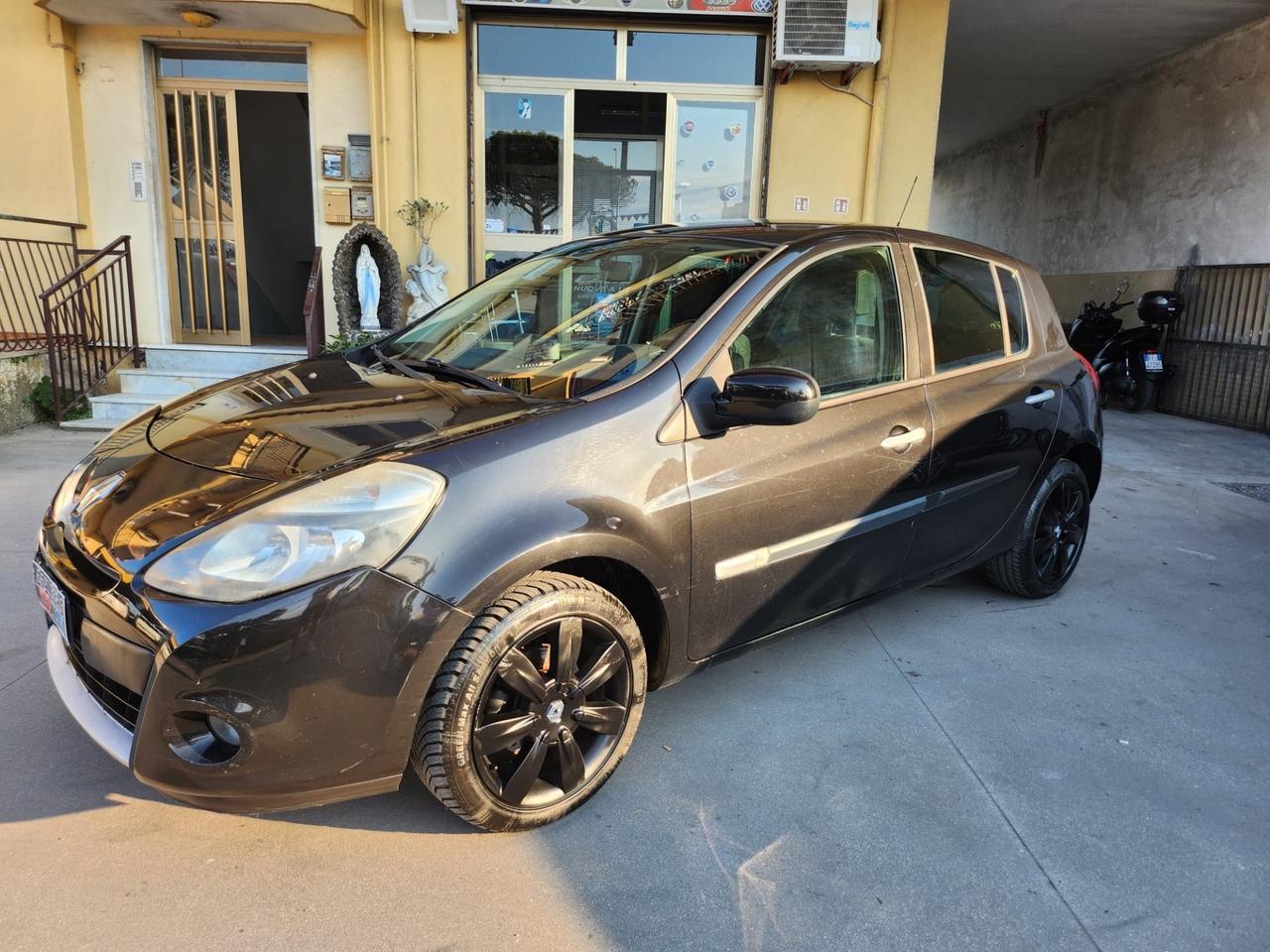 Renault Clio 1.2 5 porte Dynamique 2010