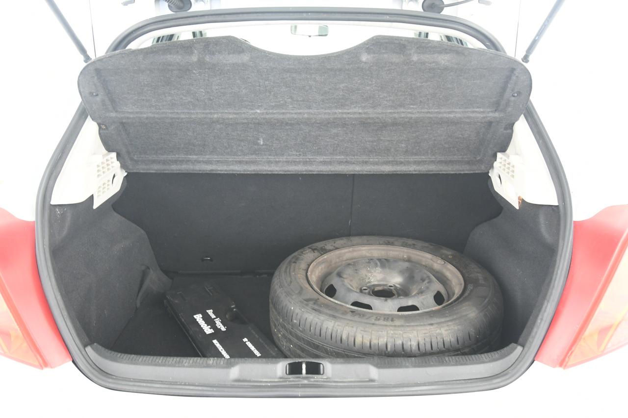 PEUGEOT 207 5p 1.4 8v X-Line eco-Gpl FL X COMMERCIANTI+NEOPATENTATI