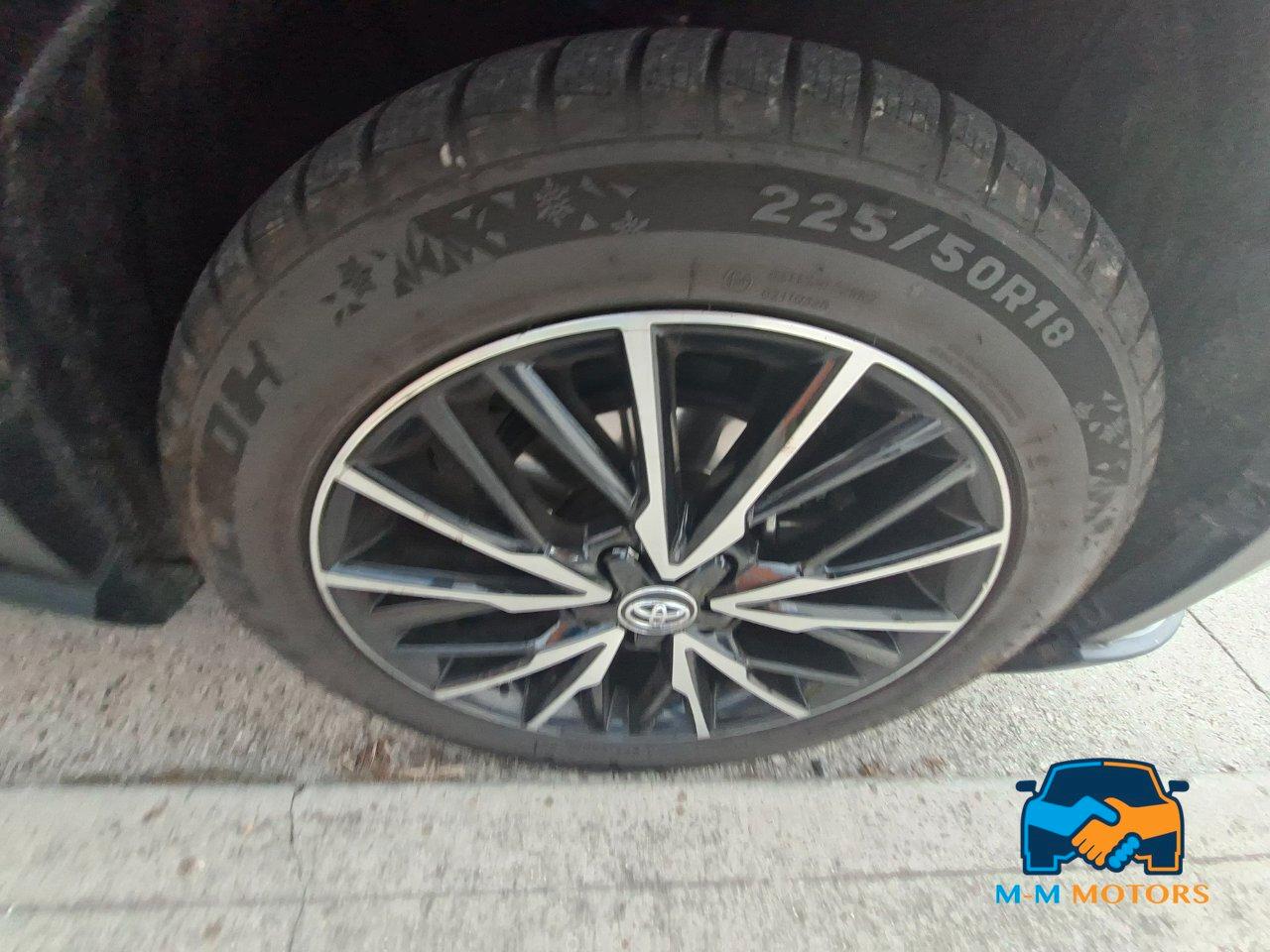 Toyota C-HR 5 Porte C-HR 1.8h Lounge 2wd e-cvt unico proprietario