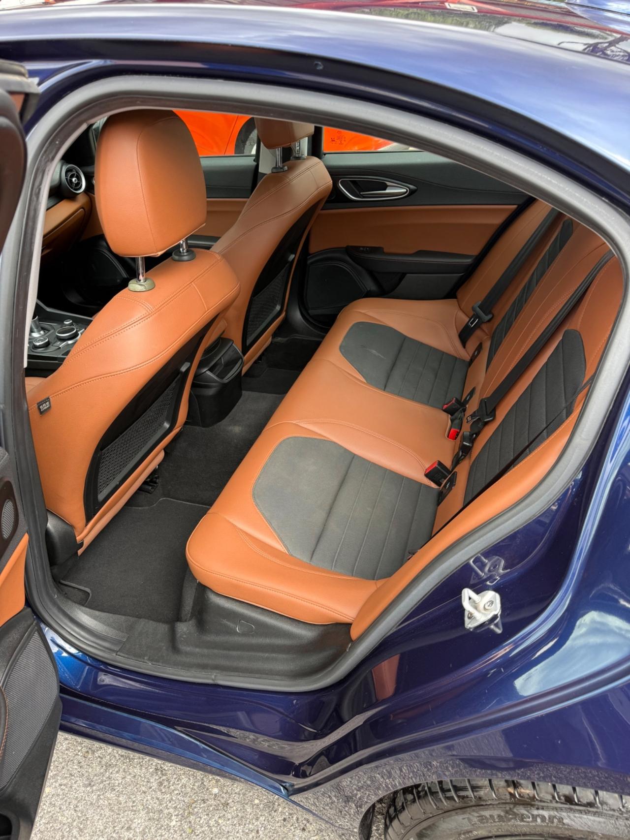 Giulia 2.2 150 CV AT8-veloce -rate-garanzia -
