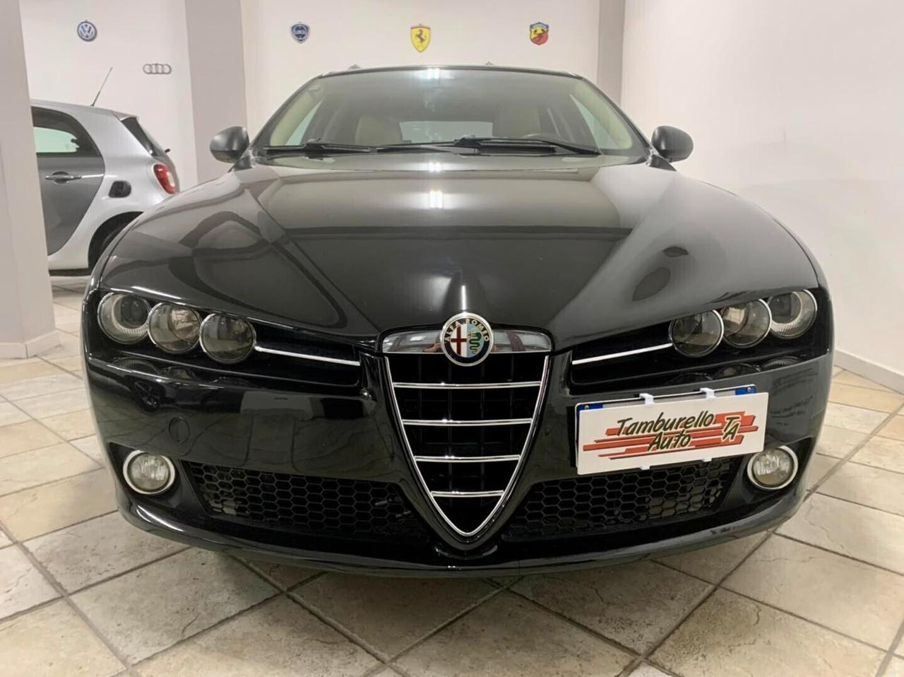 Alfa Romeo 159 2.4 JTDm (210) Q4 Sportwagon Exclusive