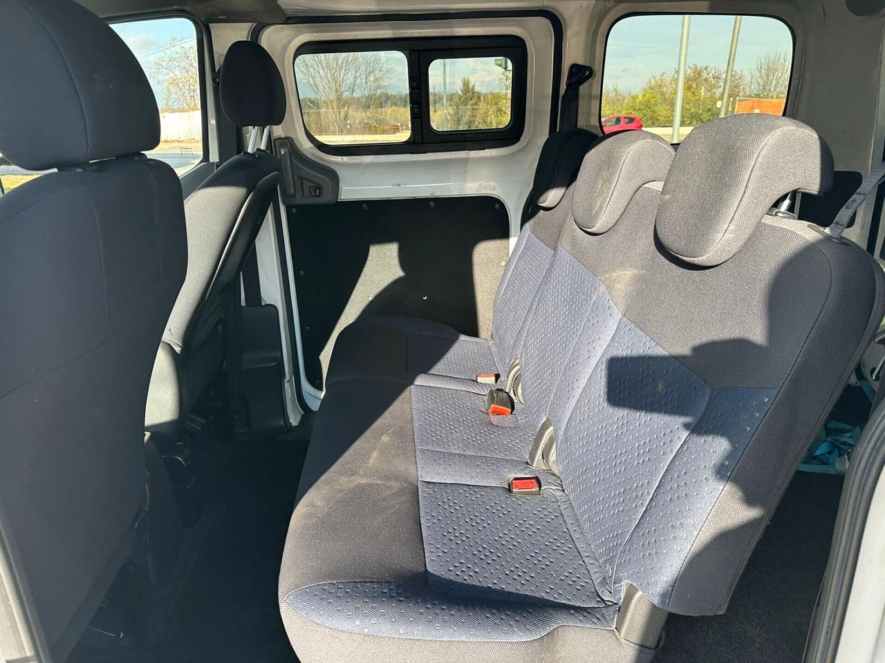 Nissan NV200 1.5 dCi 86CV Combi Efficient