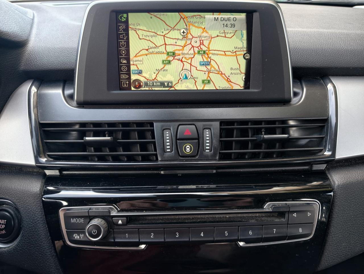 Bmw 216 218d Active Tourer Advantage