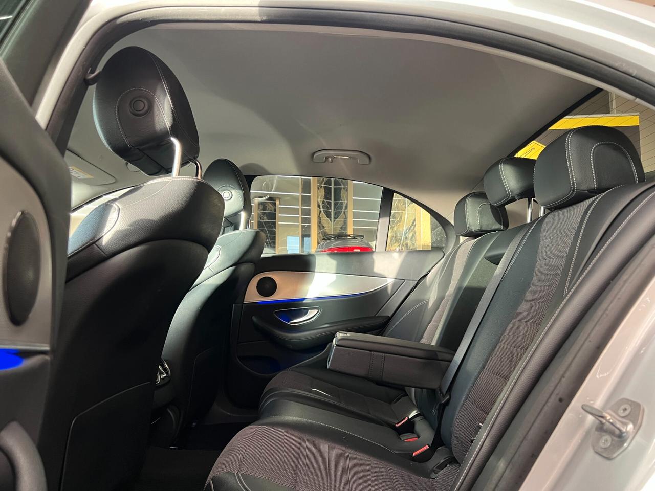 Mercedes-benz E 220 d Auto Premium Plus