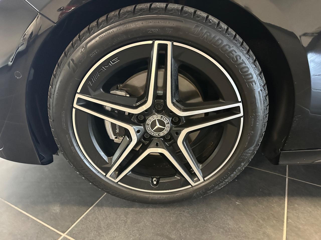 MERCEDES-BENZ A180D PACK PREMIUM AMG 116CV PRONTA CONSEGNA