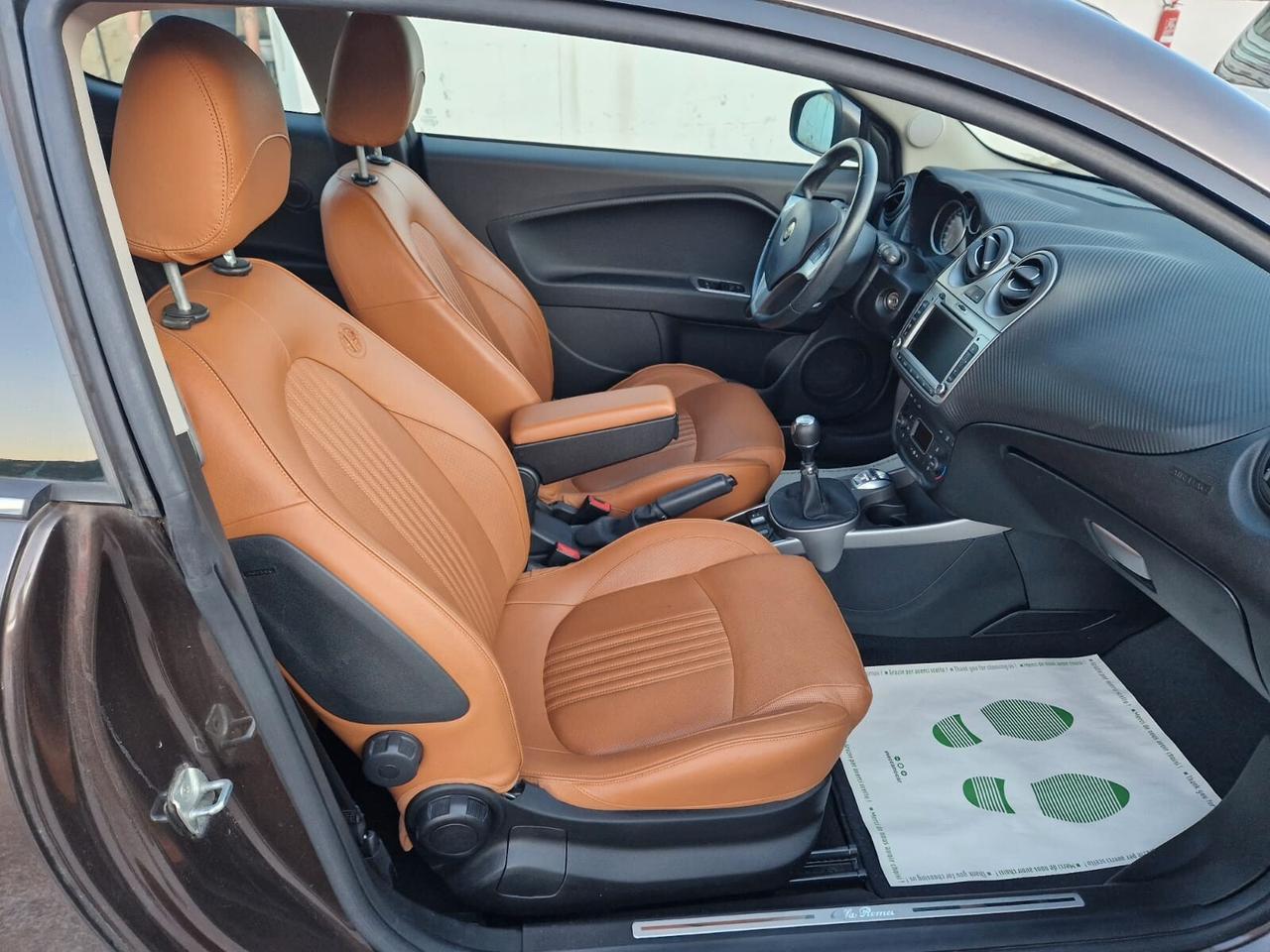 Alfa Romeo MiTo 1.3 JTDm-2 85 CV S&S Distinctive