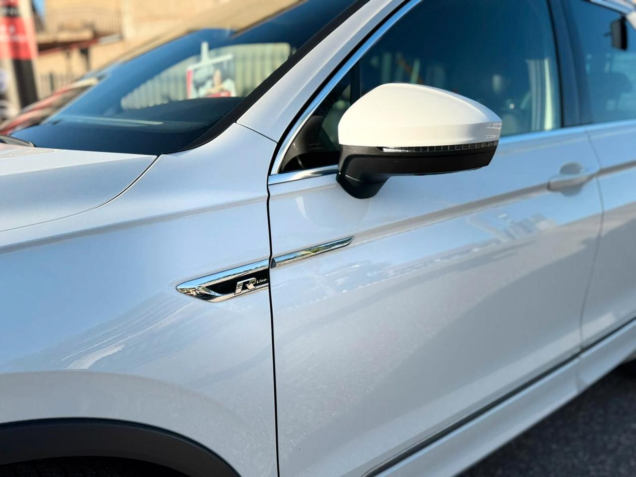 Volkswagen Tiguan 2.0 TDI SCR DSG R LINE