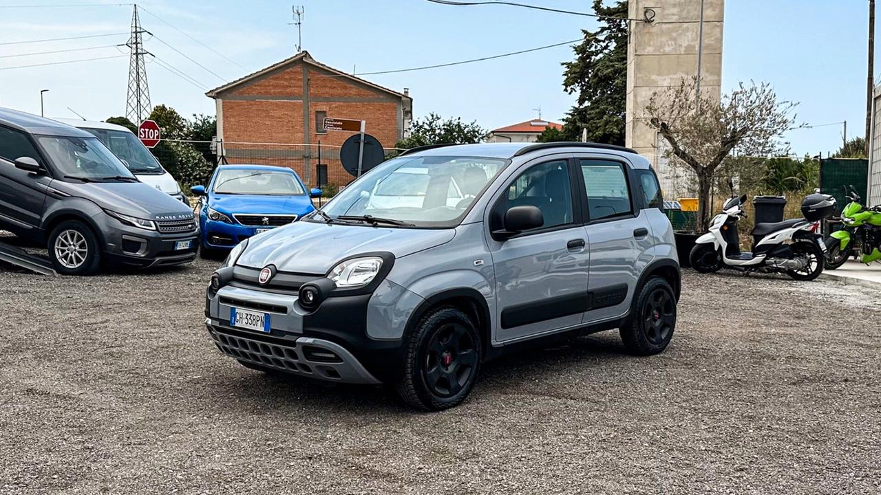 Fiat Panda Cross 1.0 FireFly S&S Hybrid