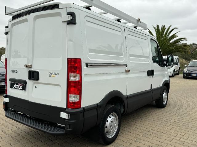 IVECO - Daily 35S12 2.3 HPI 120 CV Furgone