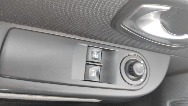 Renault Clio Clio dCi 8V 75 CV Start&Stop 5 porte Energy Duel