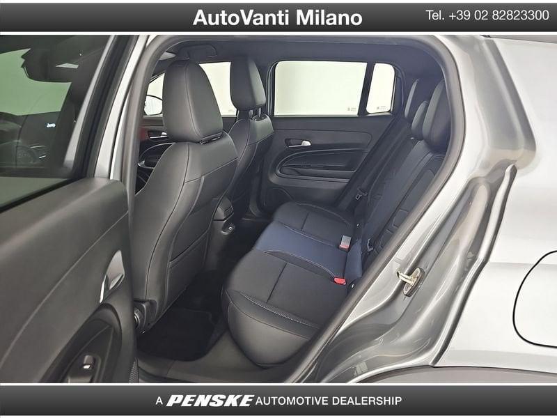 Jeep Avenger e-Hybrid 1.2 MHEV e-Hybrid Summit FWD