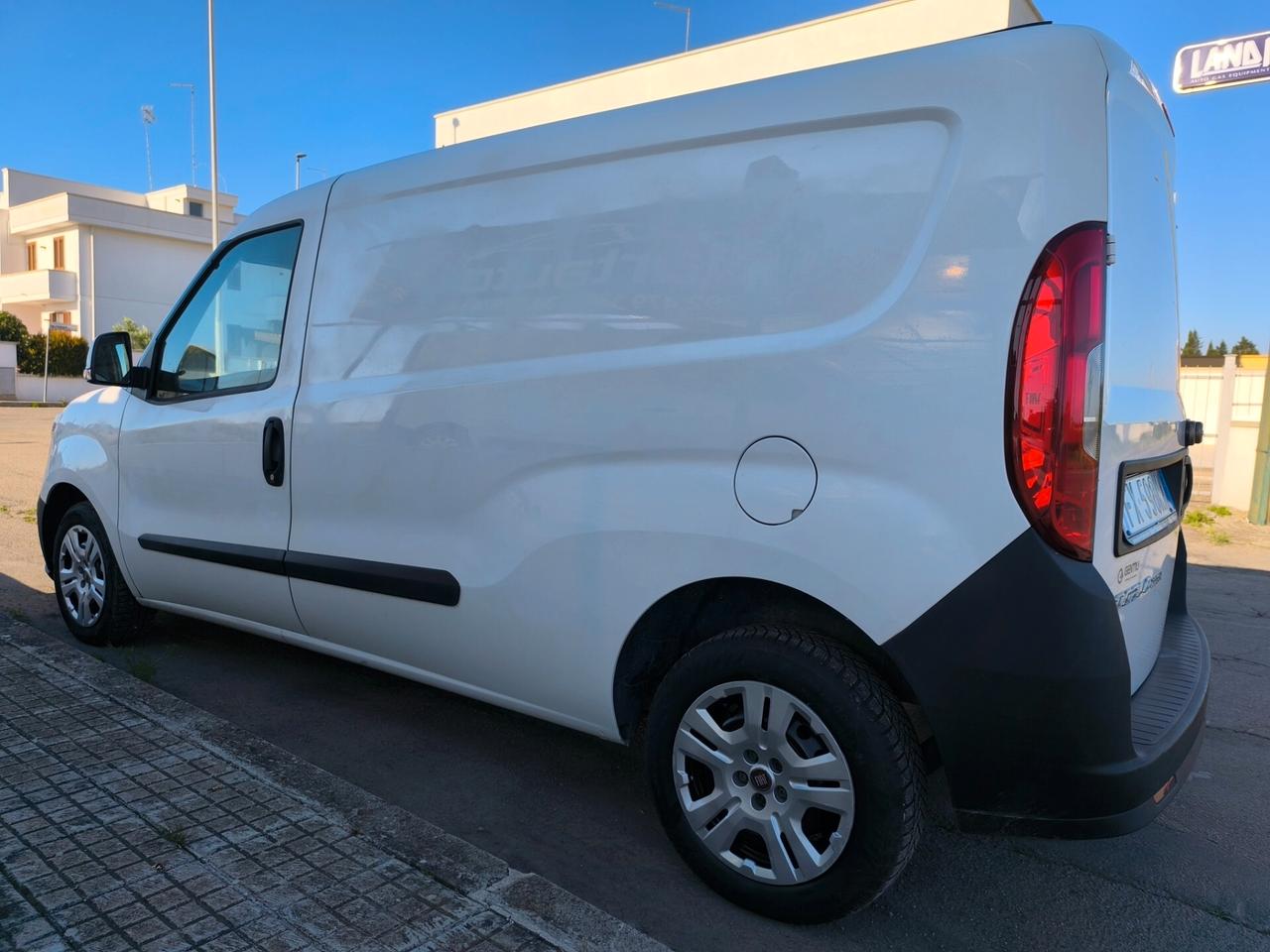 FIAT DOBLÒ LOUNGE 1.6 MAXI 07/2019 1 PROPRIETARIO