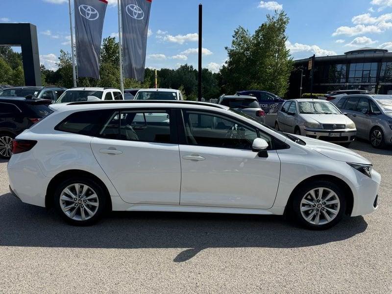 Toyota Corolla TS 1.8 Hybrid Active MY24
