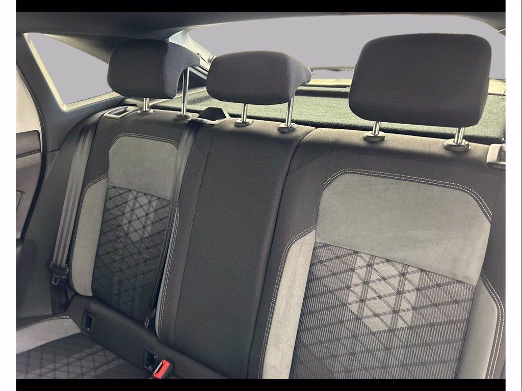 VOLKSWAGEN Taigo 1.0 tsi r-line 110cv del 2023