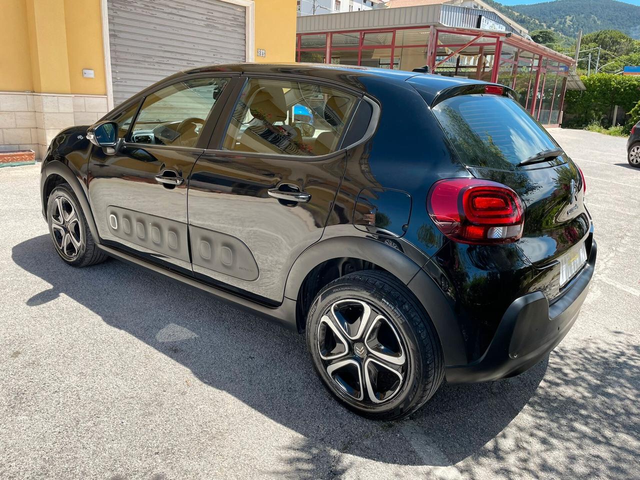 Citroen C3 PureTech 83 S&S Shine
