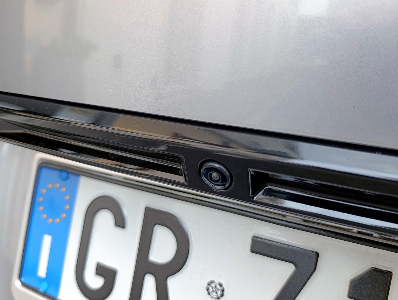 Peugeot 2008 PureTech 130 S&S EAT8 Allure