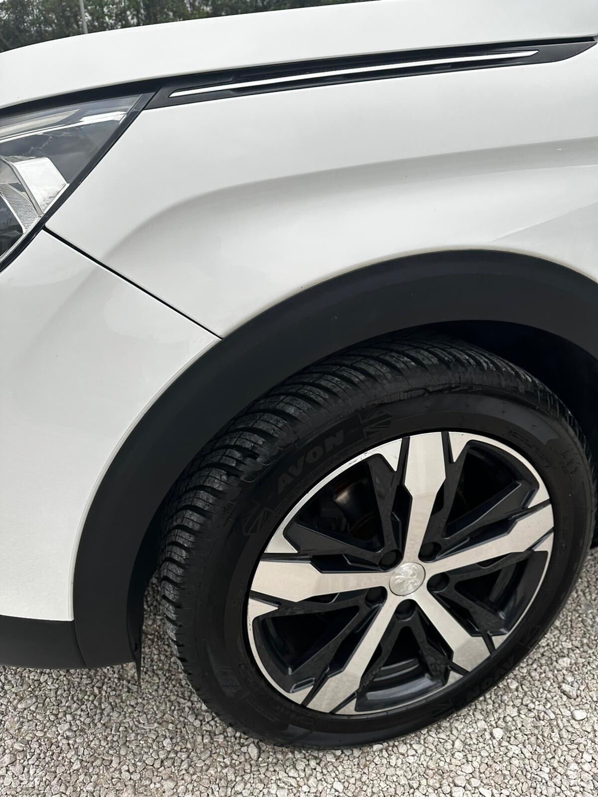 Peugeot 3008 BlueHDi 130 S&S Allure