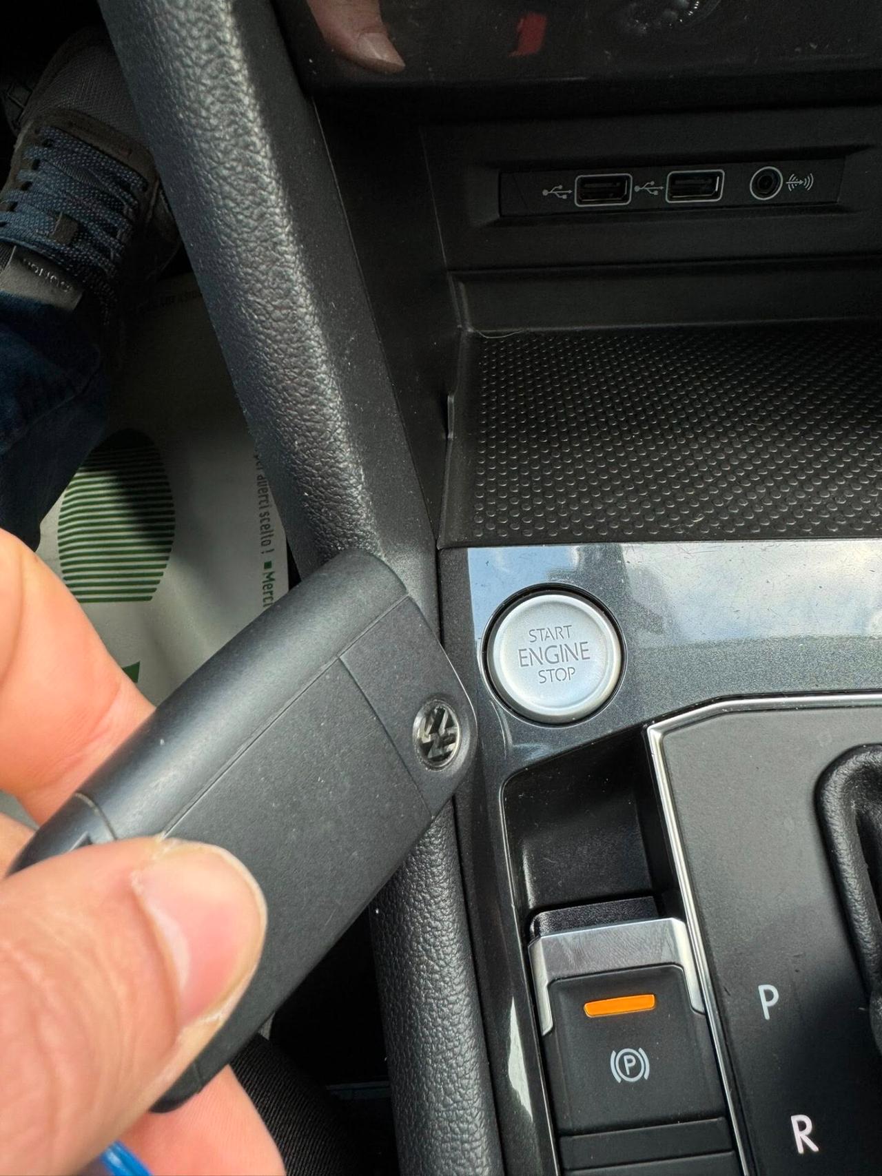 Volkswagen Tiguan 2.0 TDI SCR DSG 150cv VIRTUAL COCKPIT