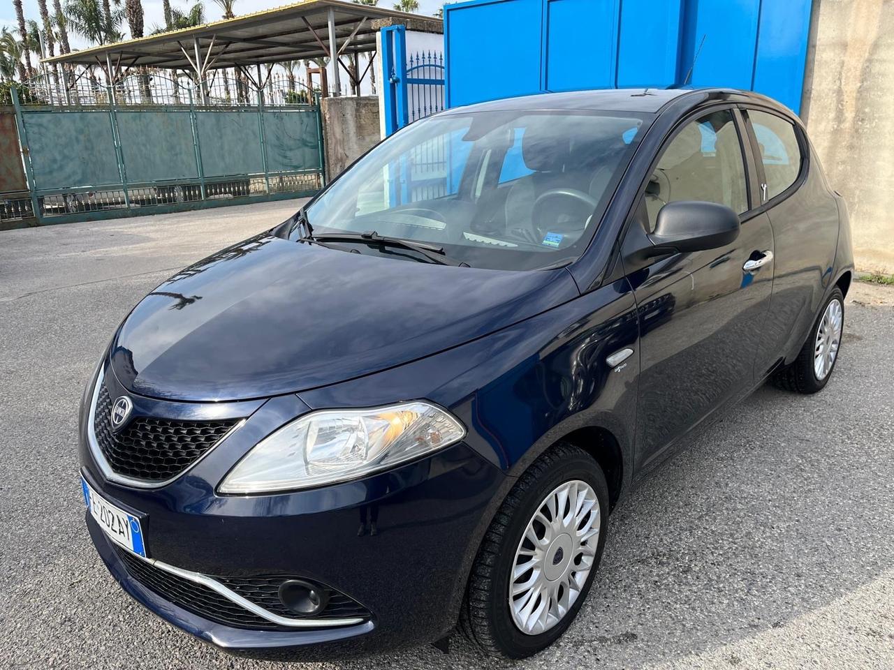 Lancia y -5P- 1.2 benz-km 65000-10/2016