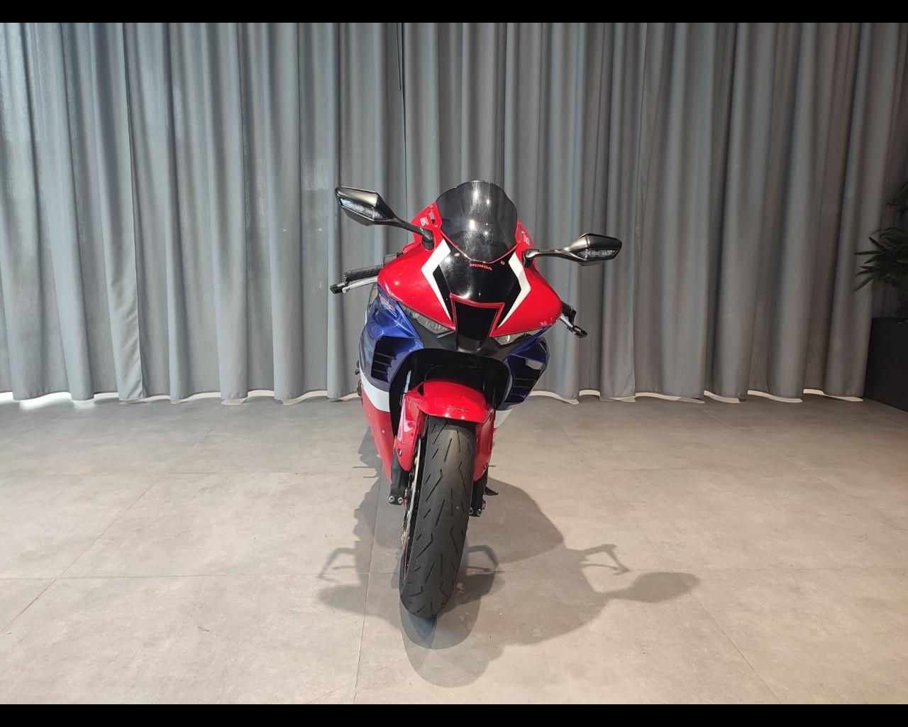 Honda CBR 1000 - RR-R Fireblade ABS