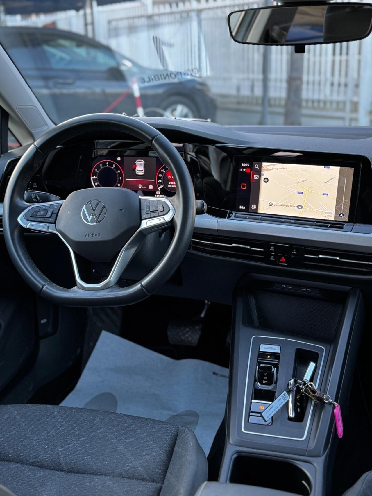 Volkswagen Golf 1.0 eTSI EVO DSG Life