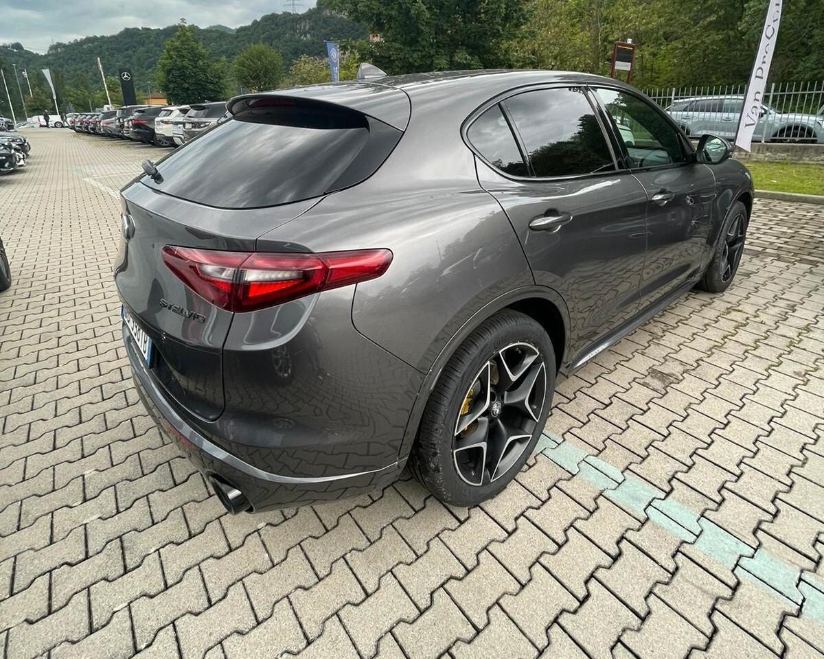 Stelvio 2.2 Turbodiesel 210 CV AT8 Q4 Veloce