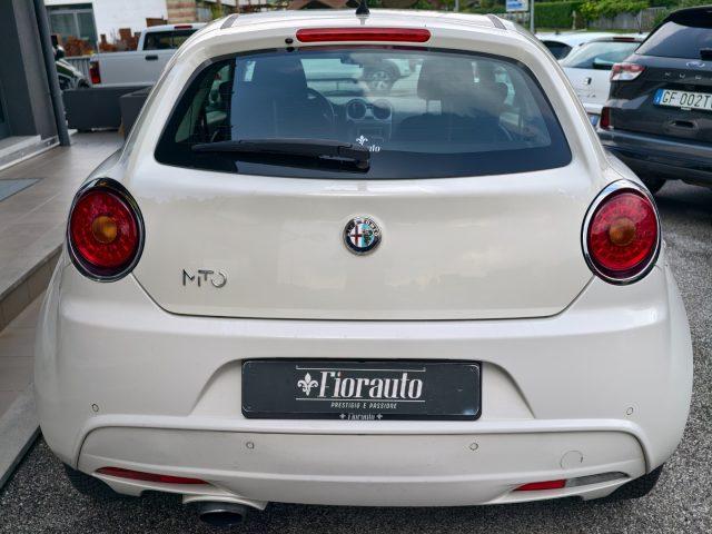 ALFA ROMEO MiTo 1.3 JTDm-2 95 CV Distinctive
