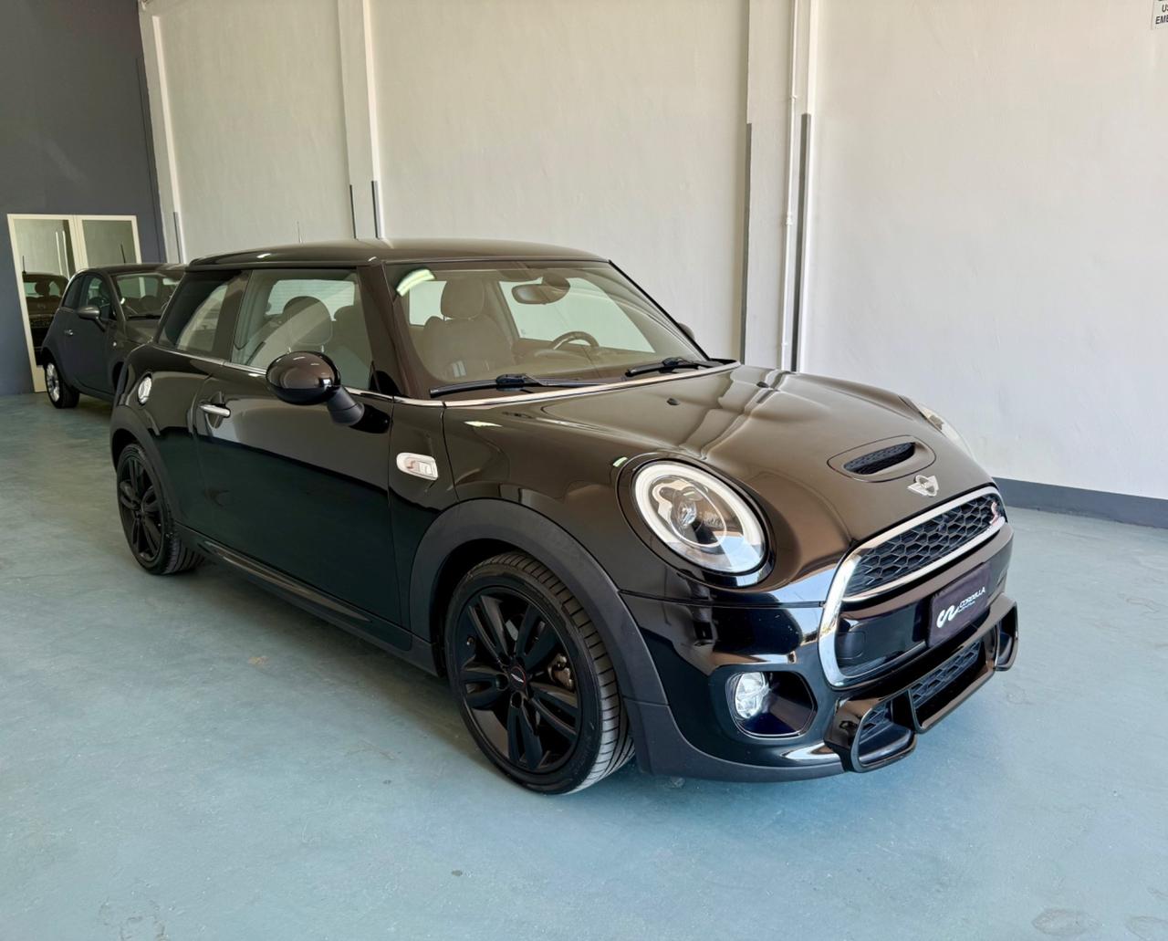 Mini Mini Cooper 2.0 SD Hype JCW 3p