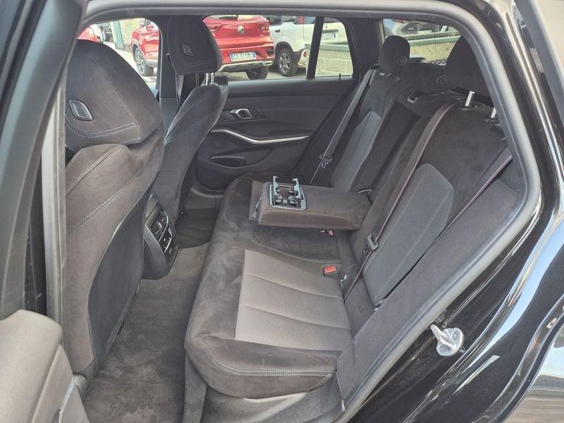 BMW Serie 3 Touring 320d Touring mhev 48V xdrive MSport Pro auto