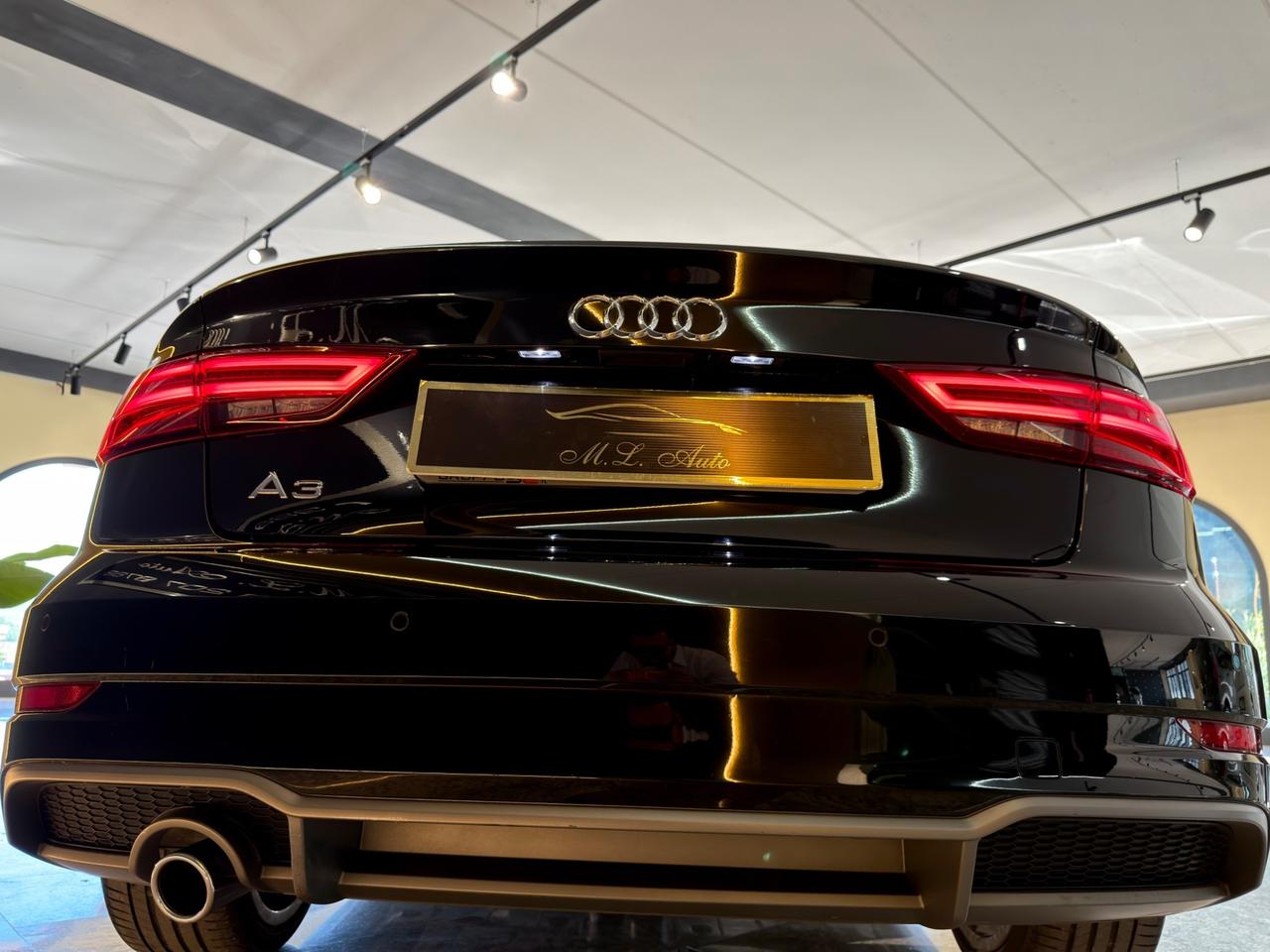 Audi A3 Sedan 30 TDI S- LINE *FULL OPTIONAL* Berlina