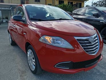 Lancia Ypsilon 5P 0.9 TwinAir 85CV Gold Aut.