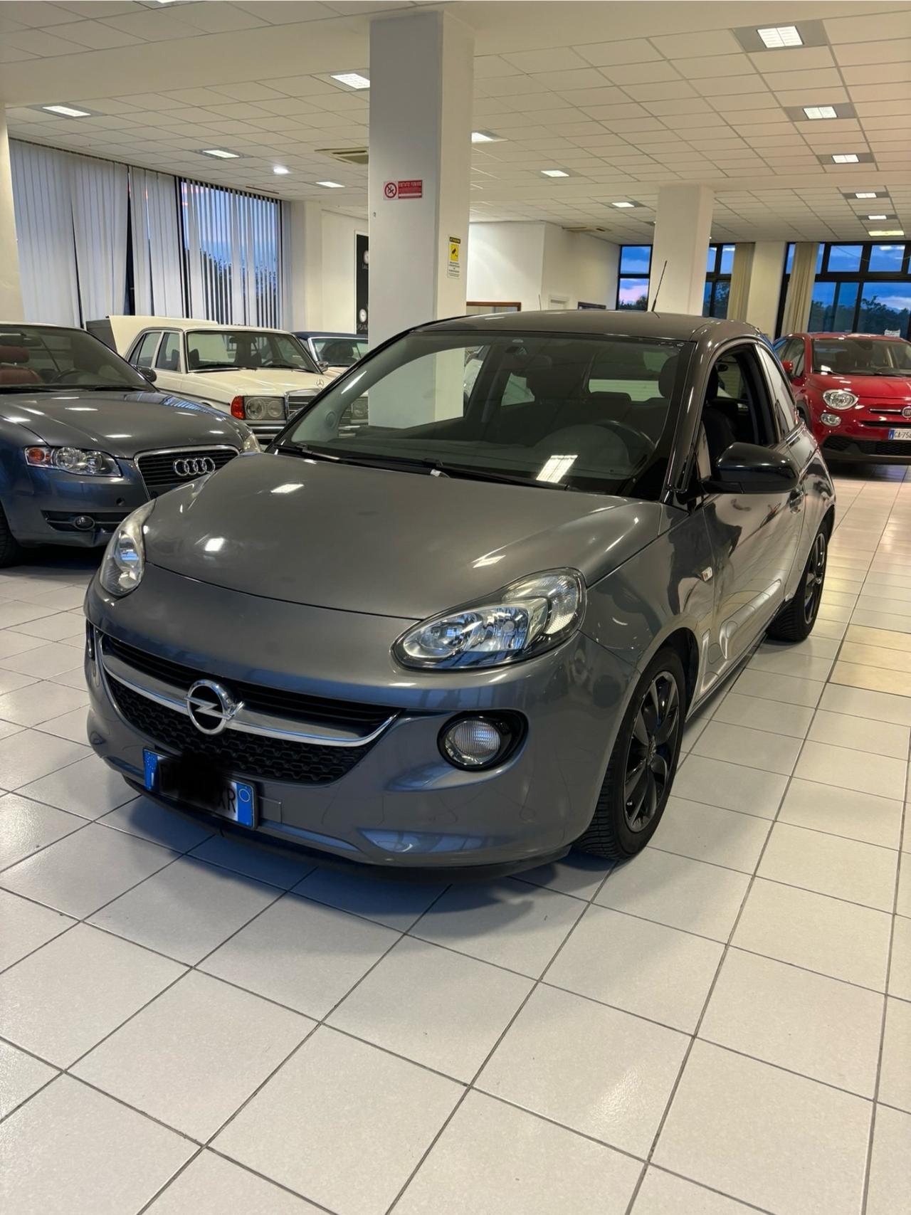 Opel Adam 1.4 87 CV GPL Tech Jam