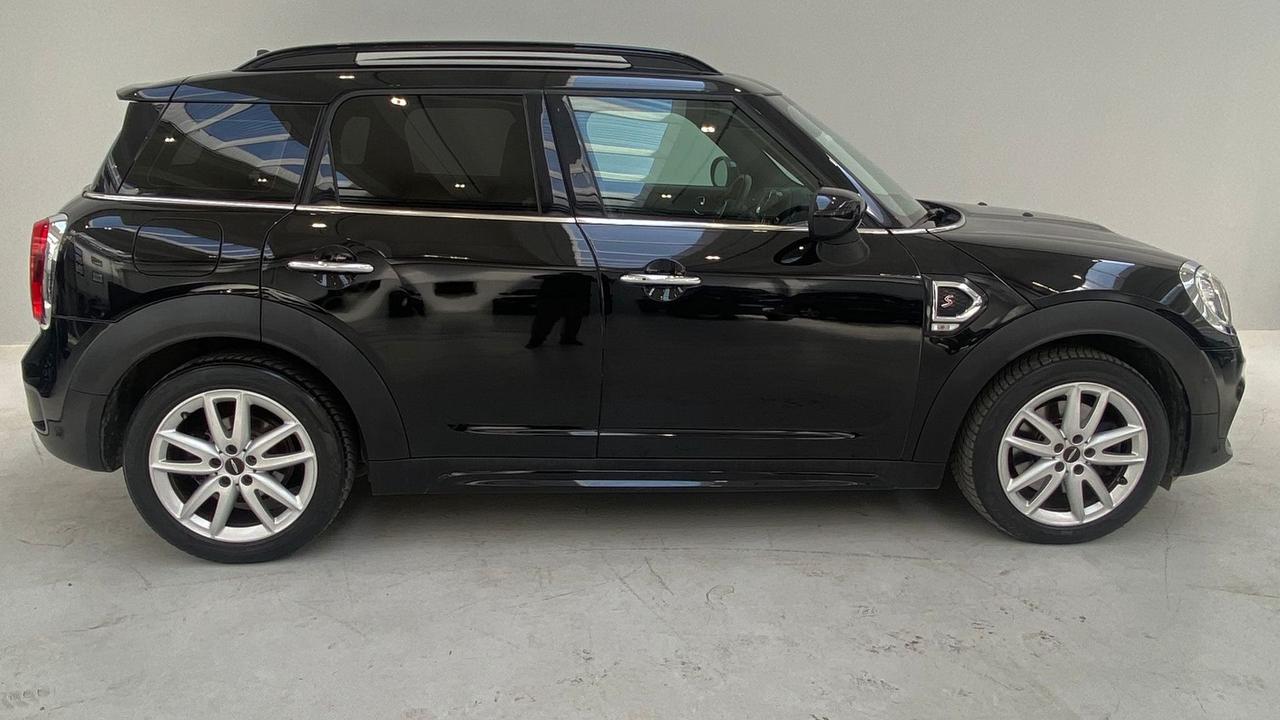 MINI Mini Countryman F60 2017 - Mini Countryman 2.0 Cooper SD Hype auto my18