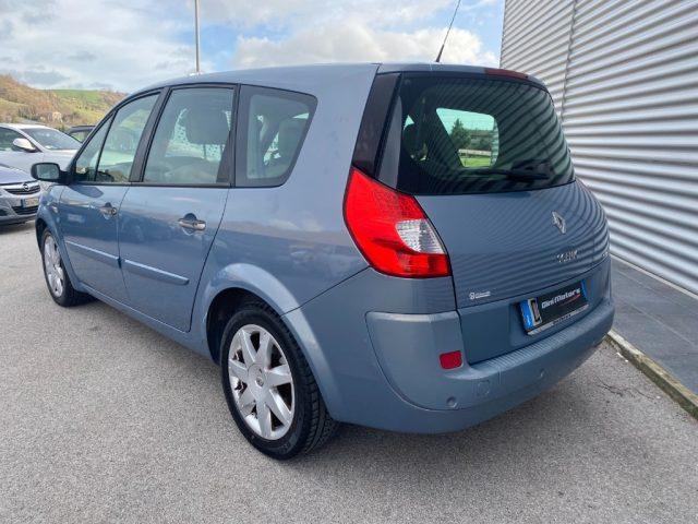 RENAULT Grand Scenic 1.9 dCi/130CV Luxe OK DISTRIBUZIONE