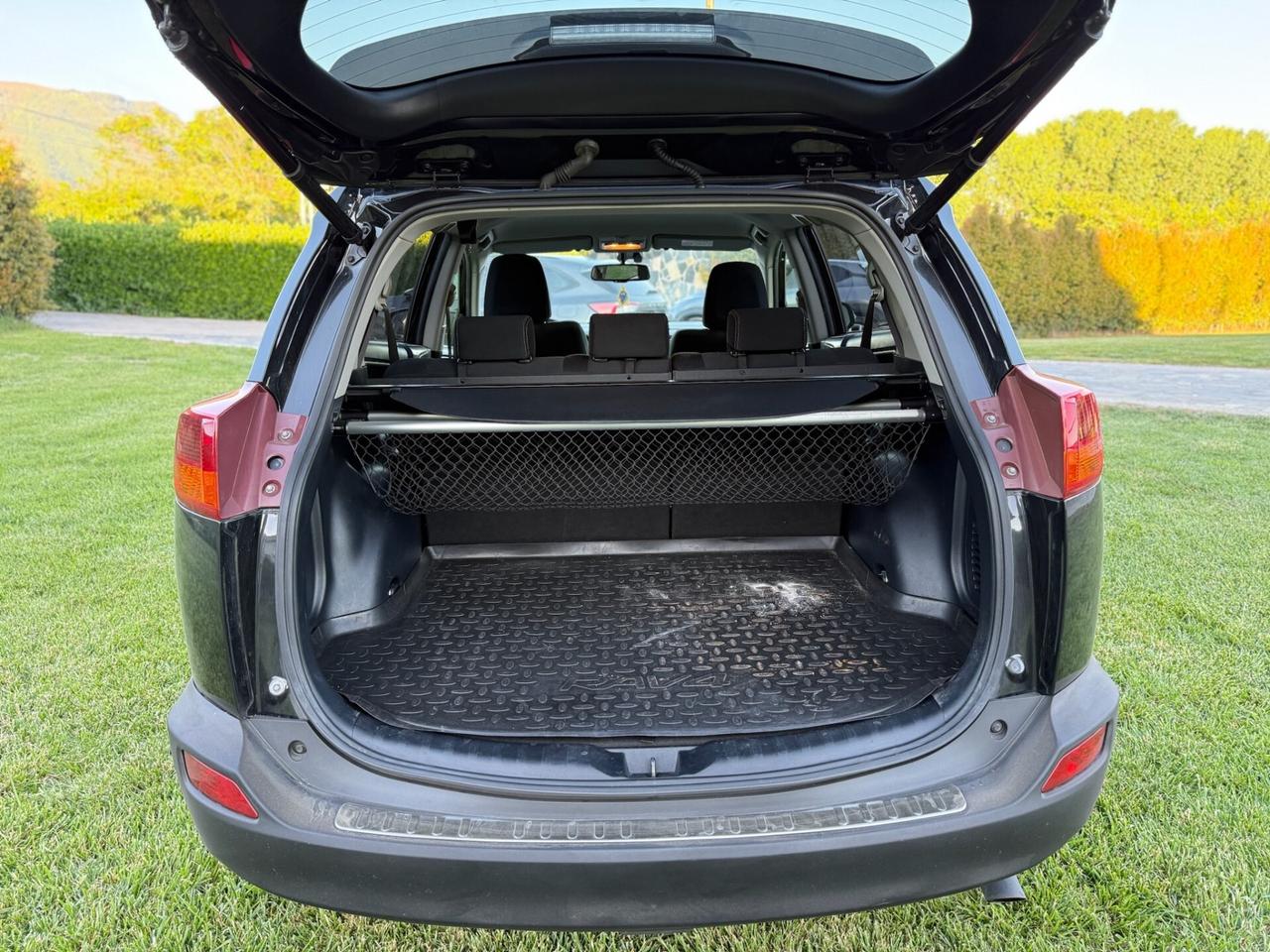 TOYOTA RAV4 2015 2.0 124cv D-4D 2WD Style