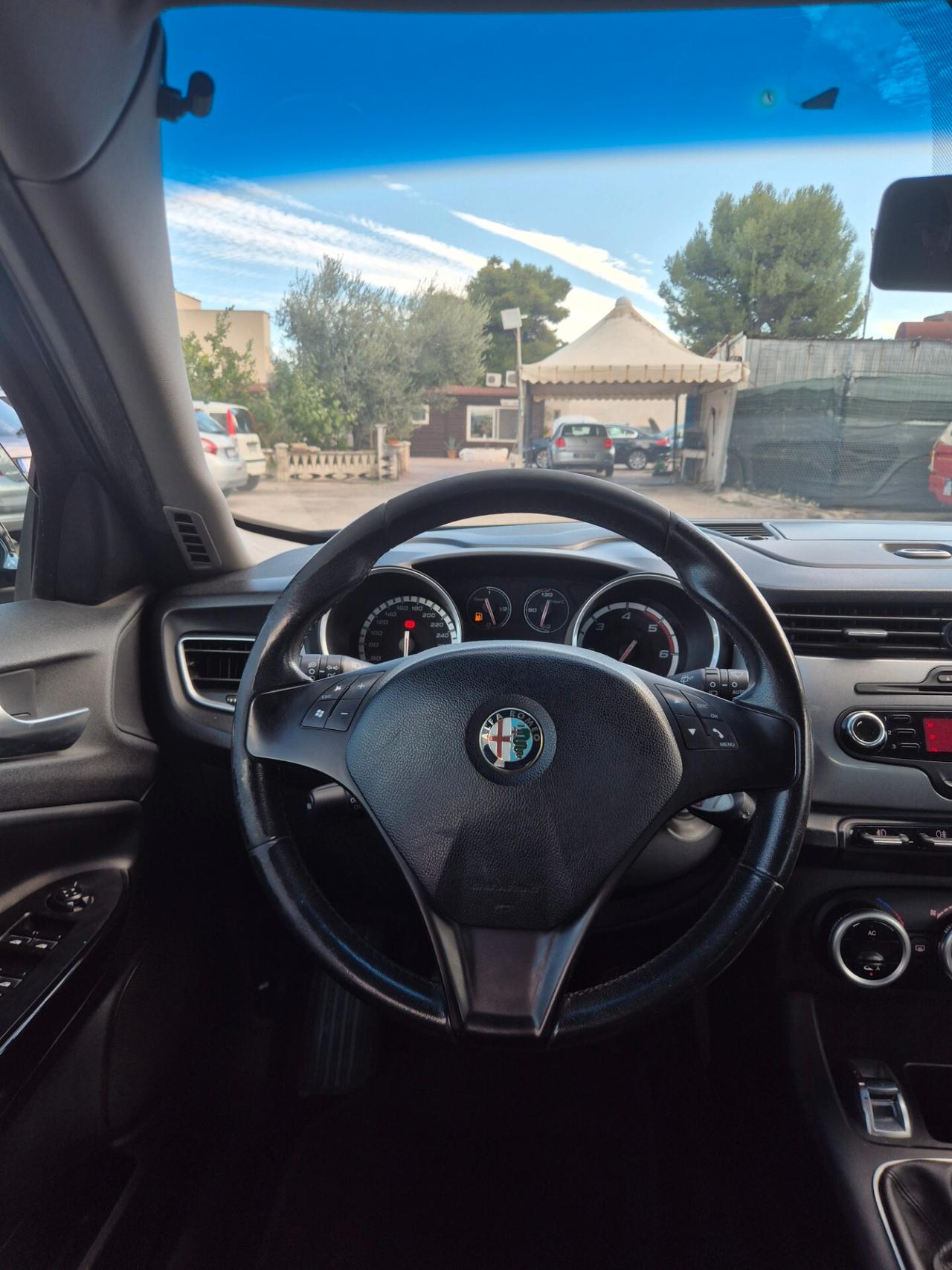 Alfa Romeo Giulietta 1.6 JTDm-2 105 CV Distinctive