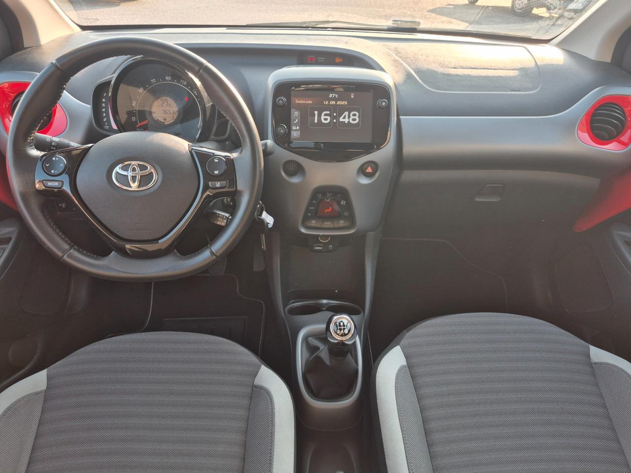 Toyota Aygo 1.0 VVT-i 72 CV 5 porte x-fun