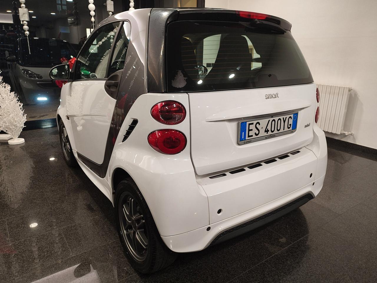 Smart ForTwo 1.0 52 kW MHD coupé Brabus Style SERVOSTERZO