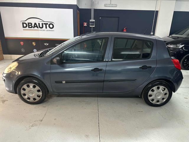 RENAULT Clio 1.2 16V 5 porte Dynamique