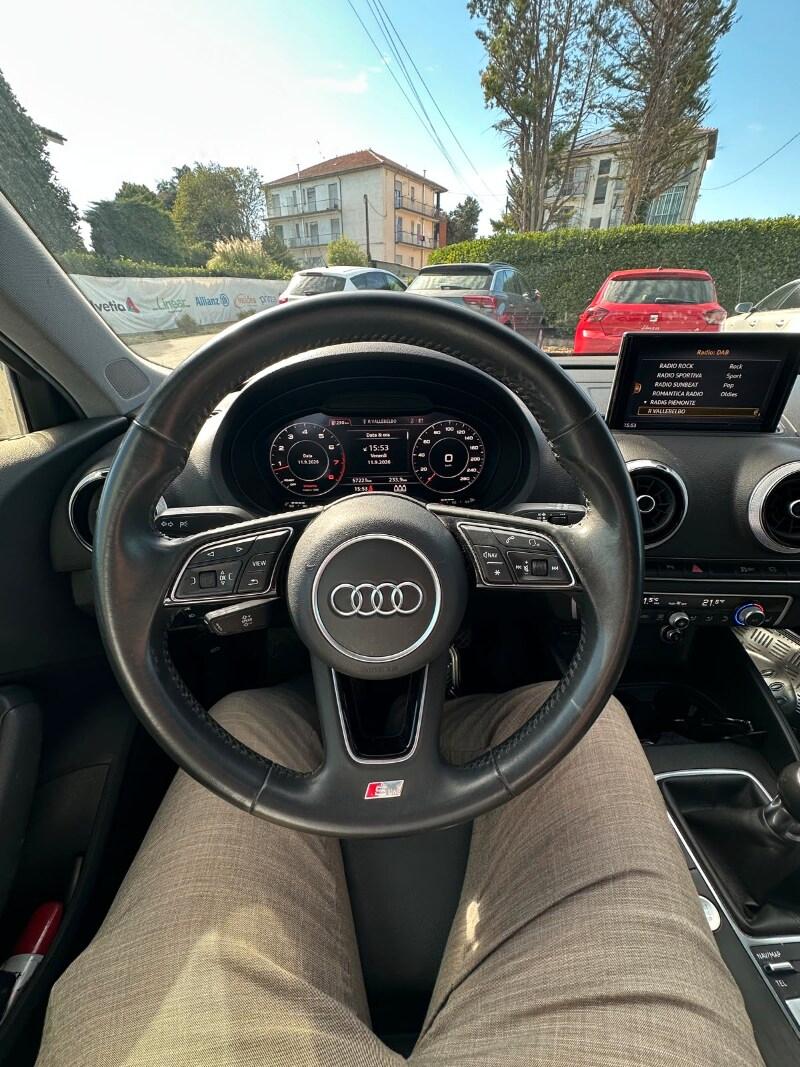 AUDI A3 4ª serie A3 SPB 35 TFSI S line edition