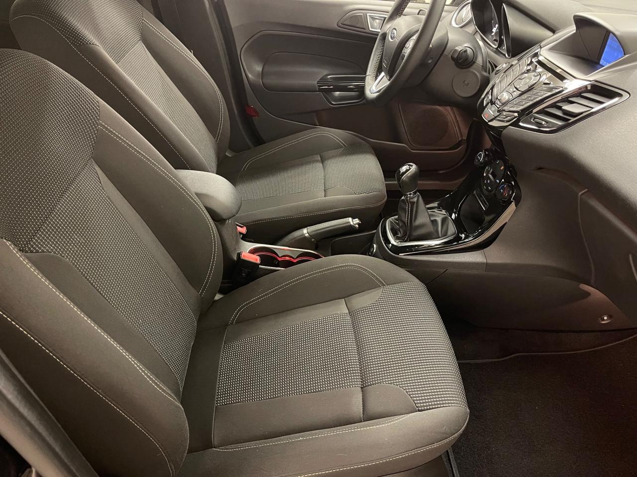 Ford Fiesta 1.4 5p. Bz.- GPL Titanium