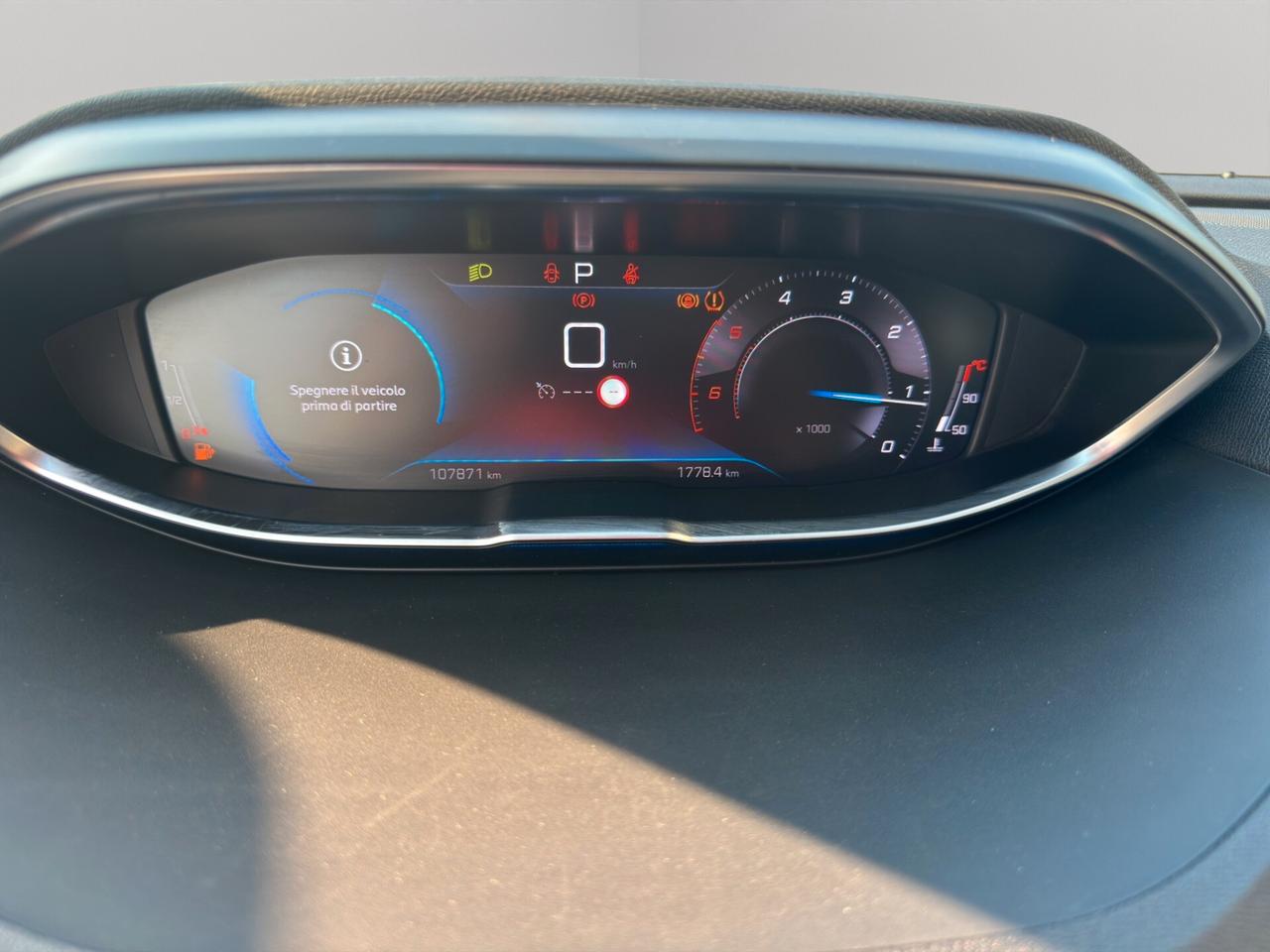 Peugeot 3008 BlueHDi 130 S&S EAT8 Allure Pack